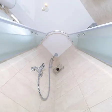 דירה Apriori - Free Parking זאדאר