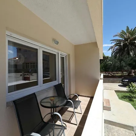 Apartment Apriori - Free Parking Zadar