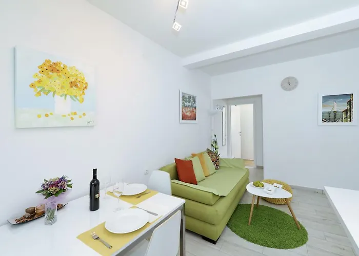 Appartement Apriori - Free Parking Zadar